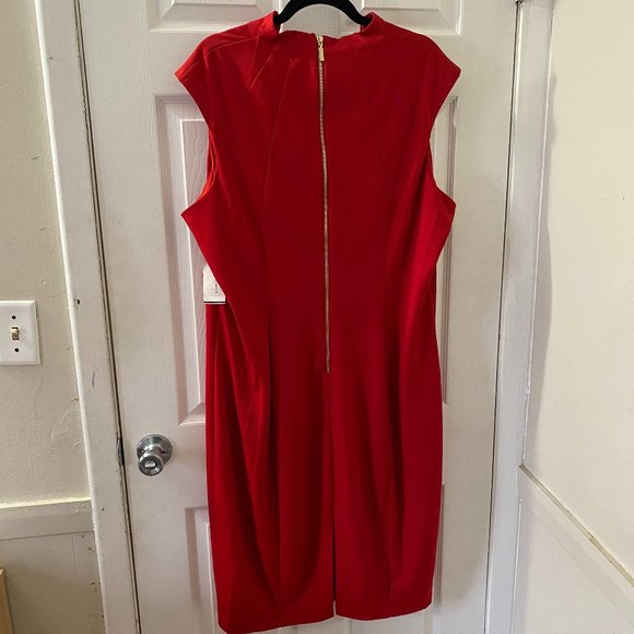 NWT Alexia Admor New York Woman's 2X Red Sleeveless Sheath Dress - Picture 3 of 5